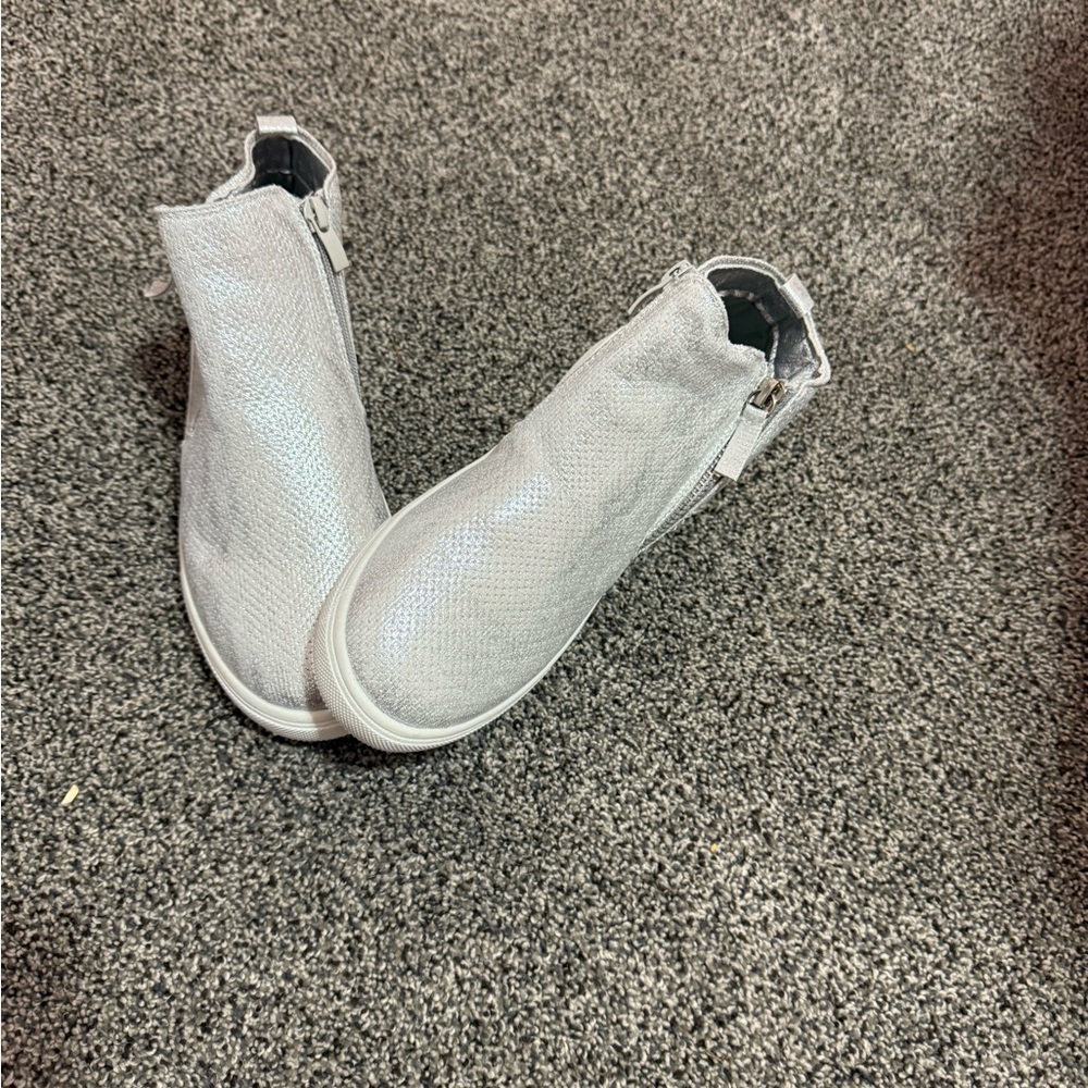 Children's Silver Textured Boots